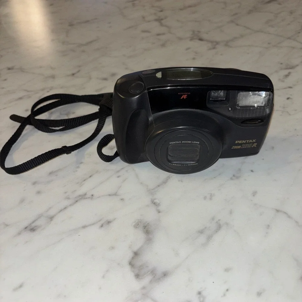 Pentax Zoom 105-R 35mm Film Camera AF 38-105mm Lens Black Asahi Optical